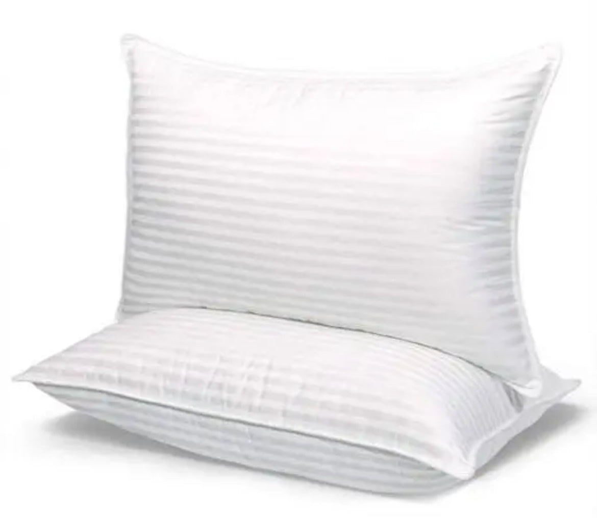 Stripe pillow extra filled hotel quailty